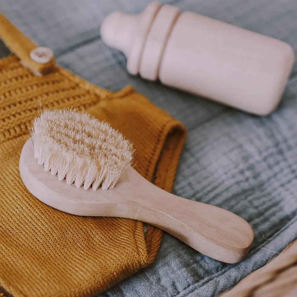 Olli Ella Dinkum Dolls Pinewood Brush