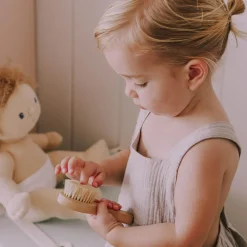 Olli Ella Dinkum Dolls Pinewood Brush
