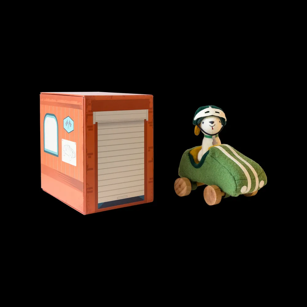 Olli Ella Holdie Dog-Go - Racer Boy - Green Outlet